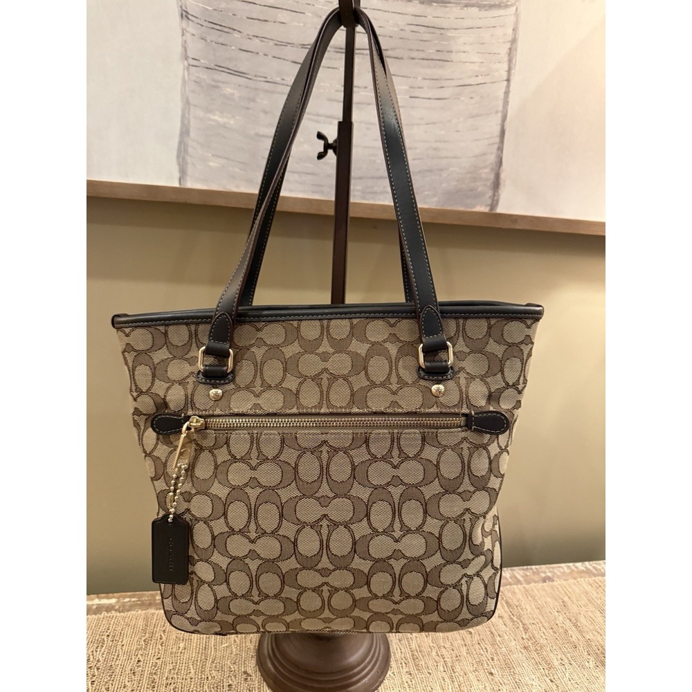 COACH OUTLINE SIGNATURE  KHAKI JACQUARD LEATHER TRIM ZIP TOP TOTE HANDBAG F58282 - Picture 4 of 13